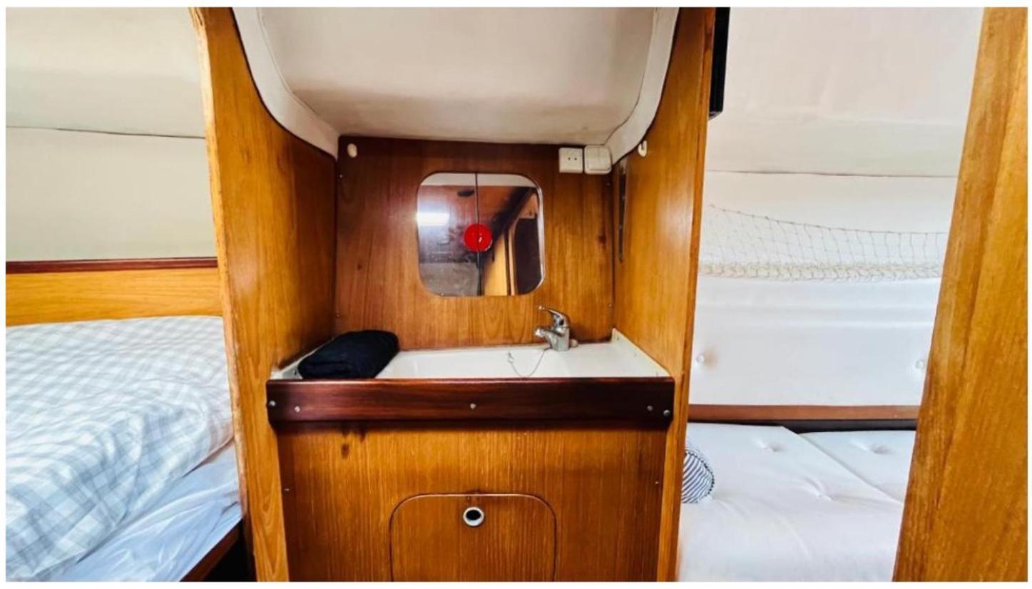 Barcelona Hotel Sailboat Kültér fotó